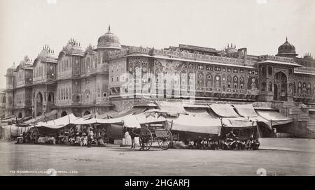 Photographie vintage du 19th siècle - Maharaja College, Jaipur, 1860's, Bourne et Shepherd studio. Banque D'Images