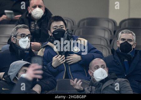 Milan, Italie, le 19 janvier 2022.Milan, Italie.19th janvier 2022.Steven Zhang, Président du FC Internazionale lors du Championnat italien de football de Coppa Italiafootball FC Internazionale vs Empoli au stade San Siro de Milan, Italie le 19 janvier 2022 crédit: Piero Cruciatti/Alay Live News Banque D'Images