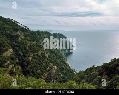 Panorama à Portofino Parc naturel golfe depuis les sentiers de randonnée, Ligurie, Italie Banque D'Images