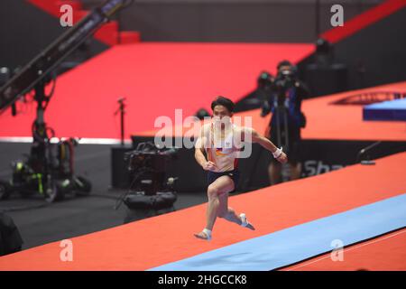 Carlos Edriel Yulo (PHI), 24 OCTOBRE 2021 - gymnastique artistique : FIG Championnats du monde de gymnastique artistique 2021 à Kitakyushu salle de finale des Apparatu hommes au Gymnasium général de Kitakyushu, Fukuoka, Japon.(Photo de YUTAKA/AFLO SPORT) Banque D'Images