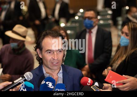 Bogota, Colombie.19th janvier 2022.Federico Gutierrez du parti politique Creemos Colombie parle lors d'un débat économique ont été des partis politiques de droite candidats débat dans le cadre de leur campagne pour la présidence de la Colombie pour les élections de 2022, à Bogota, Colombie, le 19 janvier 2021.Crédit : long Visual Press/Alamy Live News Banque D'Images