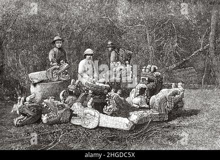 Les découvertes d'Augustus Henry Julian le Plongeon (1826-1908) était un archéologue et photographe américano-britannique qui a étudié les ruines pré-colombiennes de l'Amérique, en particulier celles de la civilisation maya dans le nord de la péninsule de Yucatán, au Mexique, en Amérique du Sud.Ancienne illustration gravée du 19th siècle de la nature 1884 Banque D'Images