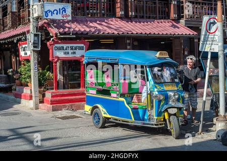 Tuk tuk dans Hua Hin.Hua Hin est l'une des destinations de voyage les plus populaires en Thaïlande. Banque D'Images