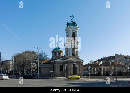 PLOVDIV, BULGARIE - 2 JANVIER 2022 : église Saint-Paraskeva (Sveta Petka) dans la ville de Plovdiv, Bulgarie Banque D'Images