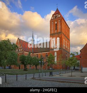 Allemagne, Güstrow Dom - Collégiale de Sainte Marie, Saint Jean l'évangéliste et Sainte Cecilia - église médiévale luthérienne gothique Banque D'Images