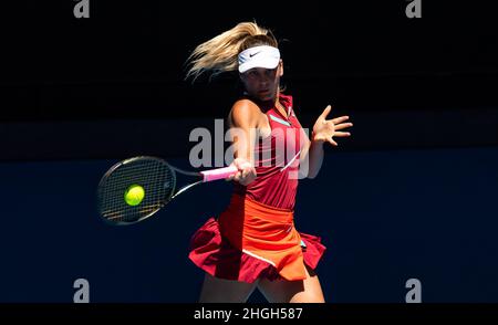 21st janvier 2022.Marta Kostyuk, de l'Ukraine, en action contre Paula Badosa, de l'Espagne lors du troisième tour de l'Open d'Australie 2022, tournoi de tennis WTA Grand Chelem le 21 janvier 2022 au Melbourne Park à Melbourne, Australie - photo: Rob Prange/DPPI/LiveMedia crédit: Independent photo Agency/Alay Live News Banque D'Images