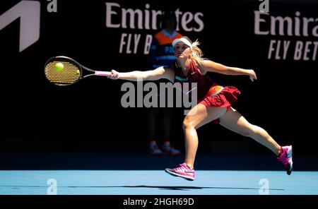 21st janvier 2022.Marta Kostyuk, de l'Ukraine, en action contre Paula Badosa, de l'Espagne lors du troisième tour de l'Open d'Australie 2022, tournoi de tennis WTA Grand Chelem le 21 janvier 2022 au Melbourne Park à Melbourne, Australie - photo: Rob Prange/DPPI/LiveMedia crédit: Independent photo Agency/Alay Live News Banque D'Images