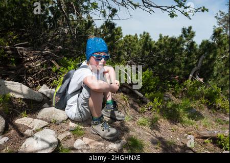 Sur le chemin de Śnieżka, Voïvodeship de Silésie inférieur, dans le sud-ouest de la Pologne, en Europe Banque D'Images