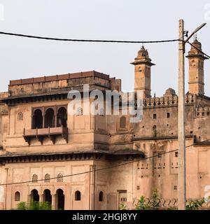 Jahangir Mahal (fort d'Orcha) à Orcha, Madhya Pradesh, Inde, Jahangir Mahal ou palais d'Orcha est la citadelle et la garnison située à Orcha.Madhya Prade Banque D'Images