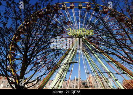 Attractions dans le jardin des Tuilleries, Big Wheel, Paris, France, Europe Banque D'Images