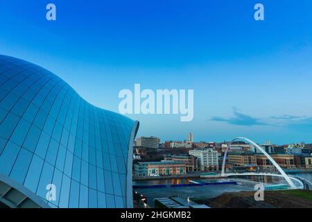 Forme organique de Glasshouse anciennement le Sage Gateshead, un centre de musique et salle de concert conçu par Fosters & Partners Gateshead River Tyne newcastle Banque D'Images