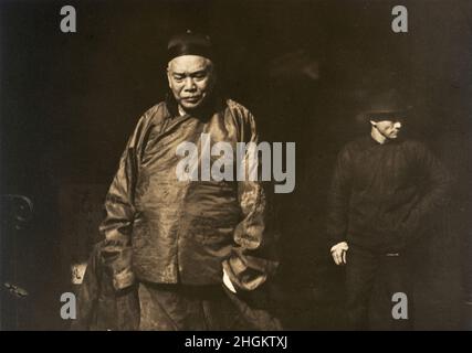 Arnold Genthe - Marchand et garde du corps, ancien Chinatown, San Francisco Banque D'Images