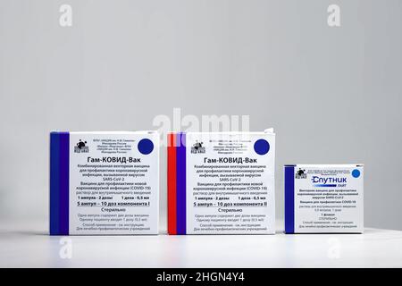 Vaccin russe contre le covid 19 - Gam Covid Vac est sur la table en laboratoire.Spoutnik-V russe, vaccin Spoutnik Lite COVID-19.Vaccin pour Banque D'Images