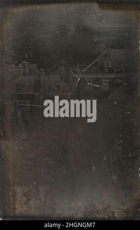 [Toits, Paris] août 22,1843 Armand-Hippolyte-Louis Fizeau le physicien français Armand Hippolyte Louis Fizeau, peut-être mieux connu pour mesurer la vitesse de la lumière,a également été au centre d'un groupe de premiers expérimentateurs photographiques qui ont tenté de reproduire le daguerréotype unique dans l'encre en transformant la plaque de cuivre argenté en une matrice imprimable, gravée.Fizeau a travaillé avec divers graveurs pour développer son processus, dont Johan Hurlimann, Augustin-François Lemaître et Louis-Henri Brévière.Brévière, imprimeur de l'imprimerie royale, est relié à Fizeau par un groupe de Banque D'Images