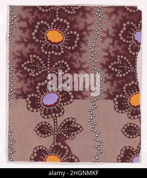 Dessin textile avec guirlande ondulée de fleurs stylisées et feuilles séparées par des bandes ondulantes de Zig-Zening de perles 1840 Anonyme, Alsacien, 19th siècle feuille de papier rectangulaire avec un dessin textile d'un groupe, daté de 1840, fait à Mulhouse, Alsace,Qui était un important centre de production textile du XIXe siècle dans la région du Haut-Rhin en France.Le motif est composé de guirlandes ondulantes de fleurs stylisées et de feuilles de couleur brun-rougeâtre foncé avec des points de couleur Havane clair séparés par des bandes ondulantes de perles en zigzag sur un sol brun clair.Les pistils du Banque D'Images