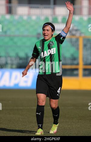 Sassuolo, Italie.22nd janvier 2022.Alice Parisi du geste de SASSUOLO US lors du match de Serie A Women entre les États-Unis Sassuolo et le FC de Vérone Hellas à Enzo Ricci le 22 janvier 2022 à Sassuolo (Mo), Italie.Crédit : Agence photo indépendante/Alamy Live News Banque D'Images