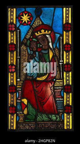 L'adoration du Magi ca.1290–1300 allemand l'église du couvent d'Altenberg-an-der-Lahn, dans sa forme actuelle, a été commencée entre 1250 et 1267 sous l'abbacy de Gertrud von Nassau (d.1297), et la construction a continué jusqu'à environ 1280.Ces panneaux (acc. n° 2003.478.1, .2), exécutés peu de temps après, venaient de la fenêtre latérale.Enlevés pendant les sécularisations, ils deviennent la propriété en 1804 de Graf Franz von Erbach, qui les fit installer dans sa chapelle funéraire privée à Schloss Erbach, où ils restèrent jusqu'à environ 1940.Les panneaux se joignent à deux autres pour représenter l'Annonciation t Banque D'Images