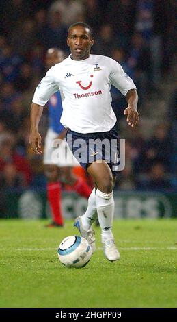 PORTSMOUTH V SPIRES 18-10-04 JERMAINE DEGOE PIC MIKE WALKER, 2004 Banque D'Images