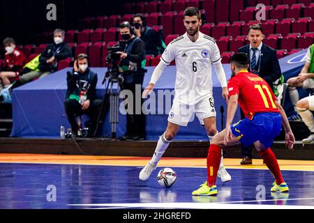 GRONINGEN, PAYS-BAS - JANVIER 22: Srjan Ivankovic de Bosnie-Herzégovine, Chino d'Espagne pendant le match du Futsal des hommes Euro 2022 Groupe D entre l'Espagne et la Bosnie-Herzégovine au Martiniplaza le 22 janvier 2022 à Groningen, pays-Bas (photo d'Andre Weening/Orange Pictures) Banque D'Images