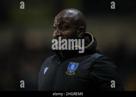 Oxford, Royaume-Uni.22nd janvier 2022.Darren Moore gérant de Sheffield mercredi à la fin du match à Oxford, Royaume-Uni, le 1/22/2022.(Photo de James Heaton/News Images/Sipa USA) crédit: SIPA USA/Alay Live News Banque D'Images