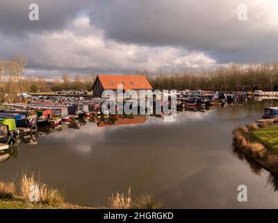 Marina de Campbell Wharf à Milton Keynes Banque D'Images