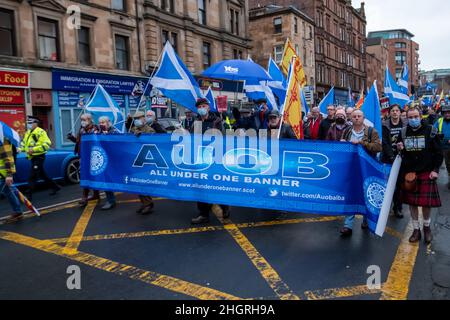 Glasgow, Écosse, Royaume-Uni.22nd janvier 2022.Scottish Independence marche de George Square à travers le centre-ville à Glasgow Green organisé par le groupe tous sous une bannière.Credit: SKULLY/Alay Live News Banque D'Images