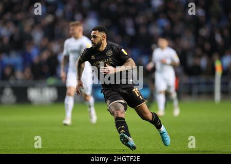 COVENTRY, ROYAUME-UNI.JANVIER 22ND.Andre Gray de Queens Park Rangers en action pendant le match de championnat Sky Bet entre Coventry City et Queens Park Rangers à l'arène Coventry Building Society, Coventry, le samedi 22nd janvier 2022.(Crédit : James HolyOak | MI News) crédit : MI News & Sport /Alay Live News Banque D'Images