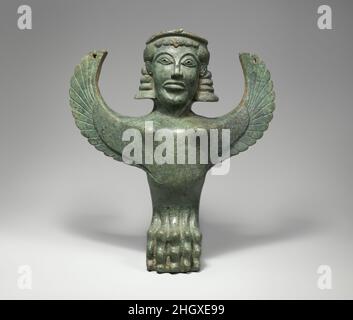 Pied en bronze sous forme de sphinx ca.600 C.-B. grec entre le huitième et le sixième siècles C.-B., les navires de bronze élaborés ont été parmi les créations prééminentes des artistes grecs.Ce pied était probablement l'un des trois soutenant un bassin très grand et peu profond.Les créatures mythologiques telles que le sphinx ici et le griffin (1972.118.54) à proximité devraient être comprises comme des figures de gardien, pas simplement la décoration.Pied en bronze sous forme de sphinx.Grec ca.600 C.-B.Bronze.Archaïque.Bronzes Banque D'Images