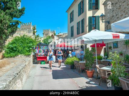 Marché de la vieille ville d'Alcudia, Majorque, Baléares, Espagne Banque D'Images