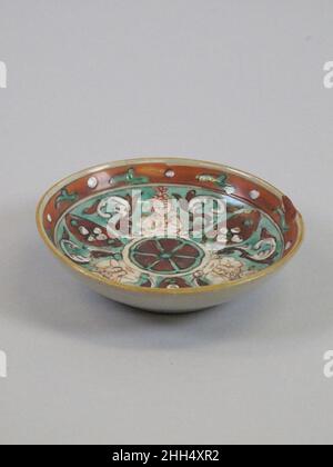 Soucoupe aux figures mythiques thaïlandaises 19th siècle Chine.Soucoupe aux figures mythiques thaïlandaises 46169 Banque D'Images