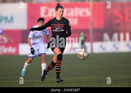 Milan, Italie.23rd janvier 2021.Vismara Sports Center, 23.01.22 Greta Adami (#8 AC Milan) pendant les femmes Serie Un match entre AC Milan et UC Sampdoria au Vismara Sports Center à Milan, Italie Cristiano Mazzi/SPP crédit: SPP Sport Press photo./Alamy Live News Banque D'Images