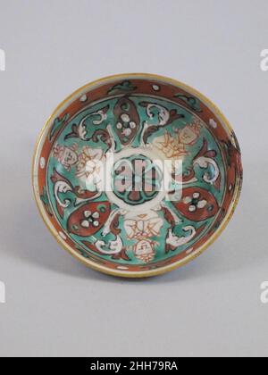 Soucoupe aux figures mythiques thaïlandaises 19th siècle Chine.Soucoupe aux figures mythiques thaïlandaises 46168 Banque D'Images