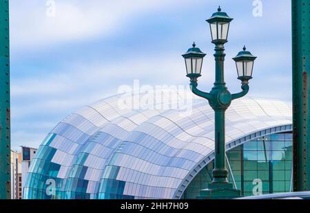 Forme organique de Glasshouse anciennement le Sage Gateshead, un centre de musique et salle de concert conçu par Fosters & Partners Gateshead River Tyne newcastle Banque D'Images