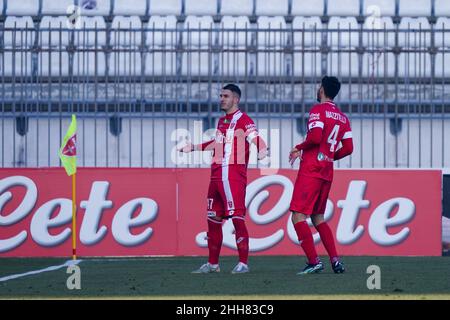 Stadio Brianteo, Monza (MB), Italie, 22 janvier 2022,Dany Mota (AC Monza) célèbre son but lors de l'AC Monza vs Reggina 1914 - le football italien Seri Banque D'Images