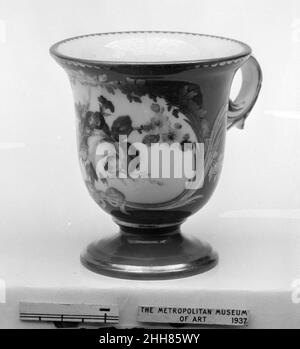 Coupe de crème glacée (chasse à glace) (dans le cadre d'un service) 1771 Sèvres Manufactory French.Tasse à crème glacée (chasse à glace) (faisant partie d'un service).Français, Sèvres.1771. Porcelaine tendre.Céramique-porcelaine Banque D'Images