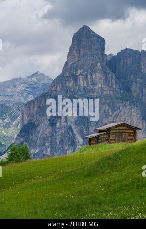 Le plateau de Pralongia au coeur des Dolomites, entre Corvara et San Cassiano Banque D'Images