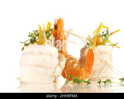 Rouleaux de filet de sole - Poisson plat sur fond blanc Banque D'Images