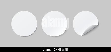 Jeu d'autocollants ronds en papier blanc avec bords pliés.Modèles vierges d'une étiquette de prix.Autocollants vectoriels réalistes Illustration de Vecteur