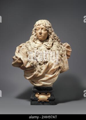 Ferdinando de' Medici (1663–1713), Grand Prince de Toscane ca.1680–82 Giovanni Battista Foggini Italien ces bustes de père (1993.332.1) et de fils, sculptés de façon fusion, sont certainement les plus beaux exemples du style portrait de G. B. Foggini, le sculpteur de premier plan du Baroque florentin.Alors que de forts échos de Bernini date la création de la paire peu après le retour du jeune artiste de Rome, ils montrent déjà le talent de Foggini pour la représentation de l'opulence matérielle qui lui a valu le poste de sculpteur de cour Medici.Les contrastes dynamiques abondent : les cravats fragiles en dentelle et les mantes somptueuses ( Banque D'Images