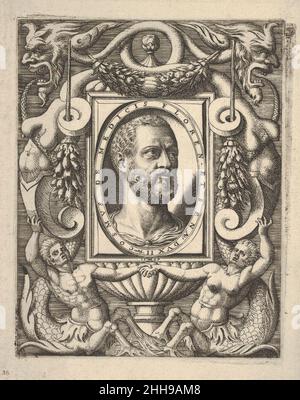 Portrait de buste de Cosimo I de' Medici, dans un cadre ovale placé dans une plaque rectangulaire, entouré d'ornement fantastique 1567 Nicolò Nelli Italien.Portrait de buste de Cosimo I de' Medici, dans un cadre ovale placé dans une plaque rectangulaire, entouré d'un ornement fantastique.Nicolò Nelli (italien, Venise active, env.1552–79).1567. Gravure et gravure Banque D'Images