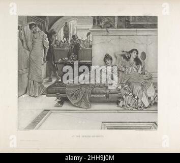 Au Sanctuaire de Vénus ca.1889 après Sir Lawrence Alma-Tadema British, né aux pays-Bas l'intérieur d'un coiffeur romain avec deux jeunes femmes se détendant sur un banc, l'une se regardant dans un miroir tandis que l'autre repose son miroir sur le coussin.À gauche, une troisième femme entre, dévoile et se prépare à placer un marigot au sanctuaire sur la table en marbre noir.Une foule à l'extérieur est vue par une ouverture voûtée.L'imprimé est basé sur un tableau exposé à la Royal Academy maintenant au Musée d'Art de la Nouvelle-Orléans.Au Sanctuaire de Vénus.Après Sir Lawrence Alma-Tadema (britannique) (né le Net Banque D'Images