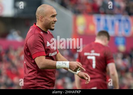 Limerick, Irlande.23rd janvier 2022.Simon ZEBO de Munster pendant la Heineken Champions Cup, Round 4, Pool B match entre Munster Rugby et Wasps au parc Thomond de Limerick, Irlande le 23 janvier 2022 (photo par Andrew SURMA/ Credit: SIPA USA/Alay Live News Banque D'Images