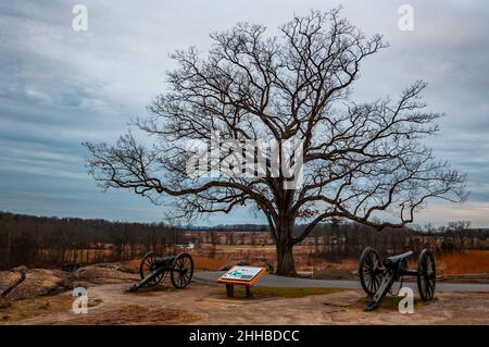 Coucher de soleil d'hiver à Devils Den, parc militaire national de Gettysburg, Pennsylvanie, États-Unis Banque D'Images