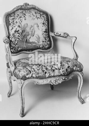 Fauteuil (partie d'un ensemble de neuf) milieu du 18th siècle tapisserie tissée à Aubusson.Fauteuil (partie d'un ensemble de neuf) 239164 Banque D'Images