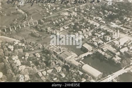 St. Mary's Ontario de The Air (HS85-10-36526). Banque D'Images