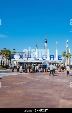 Cape Canaveral, Floride, États-Unis d'Amérique - DÉCEMBRE, 2018 : vue magnifique sur les fusées au complexe d'accueil du Kennedy Space Center à Cape Canaveral, Banque D'Images