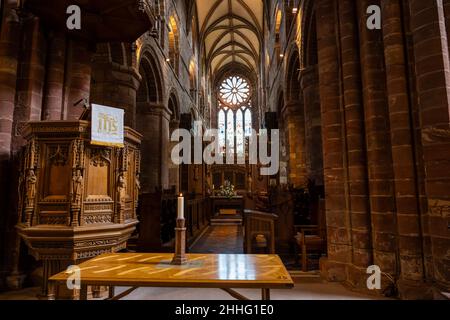 Intérieur de la cathédrale St Magnus à Kirkwall sur Mainland Orkney en Écosse Banque D'Images