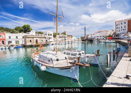 Belle vue sur la ville de Ciutadella de Minorque, île de Minorque, Espagne Banque D'Images