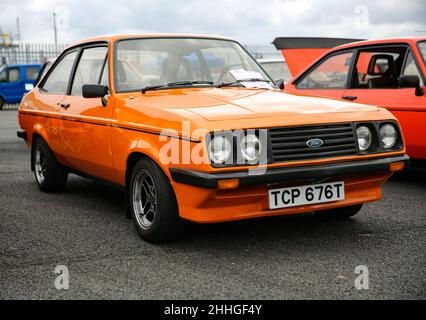 Une Ford Escort orange MK2 RS2000. Banque D'Images