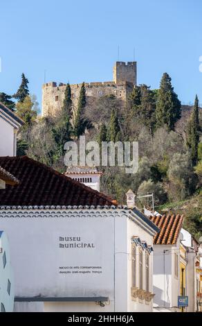 Château de Tomar (Thomar) des chevaliers Templiers et couvent du Christ au Portugal Banque D'Images